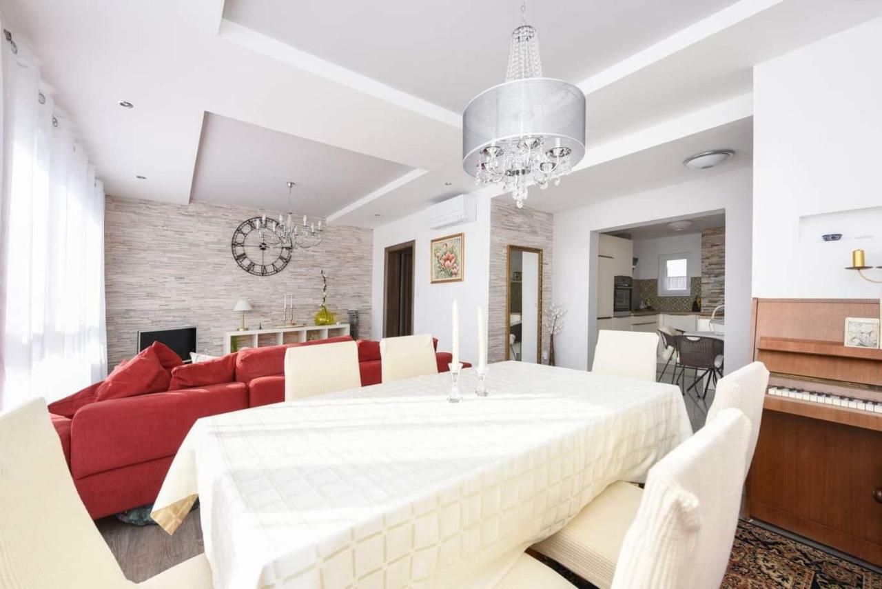 Dana Zadar Apartment ภายนอก รูปภาพ