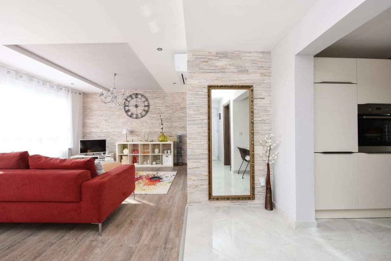 Dana Zadar Apartment ภายนอก รูปภาพ