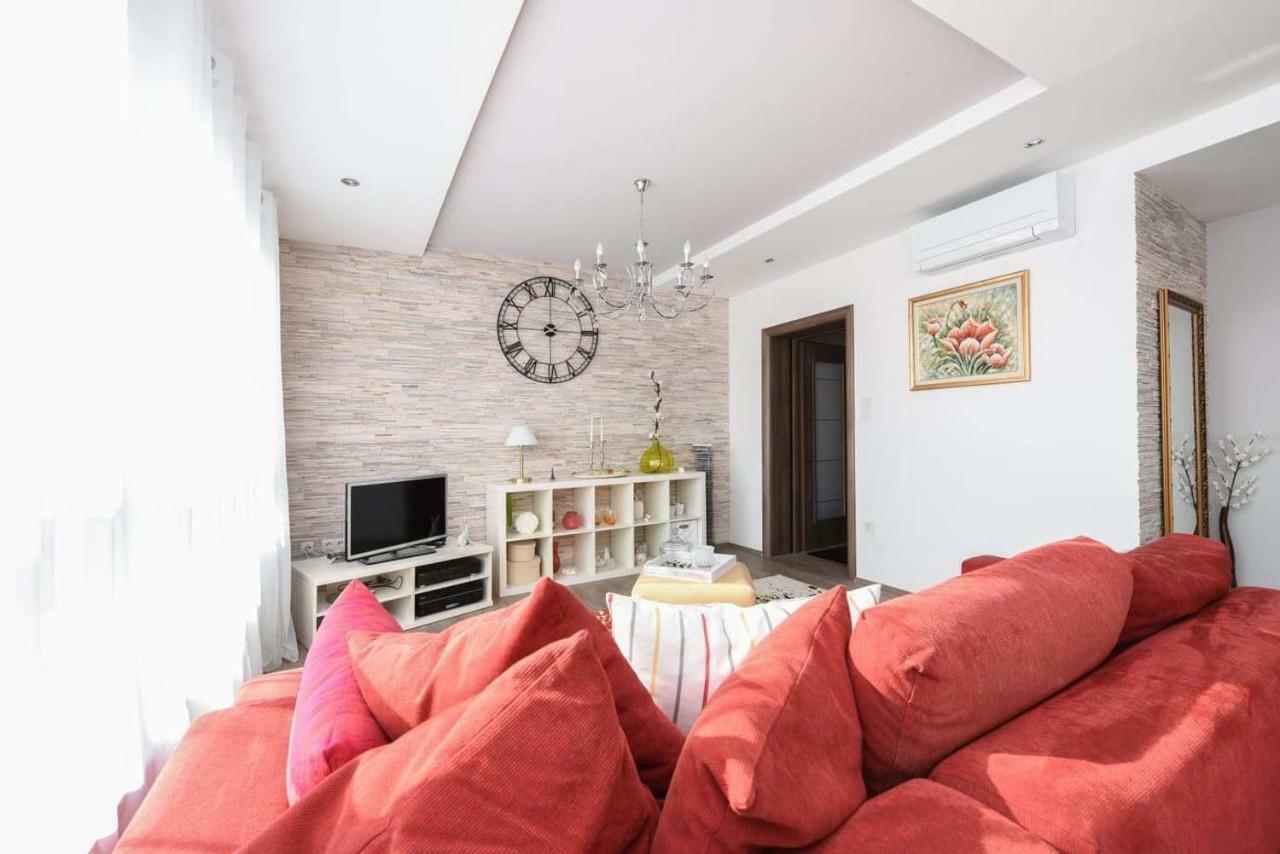 Dana Zadar Apartment ภายนอก รูปภาพ